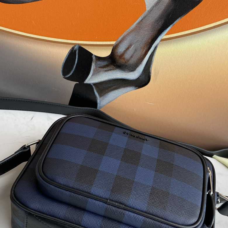 Burberry Leather Paddy Bag - PerfectKickZ