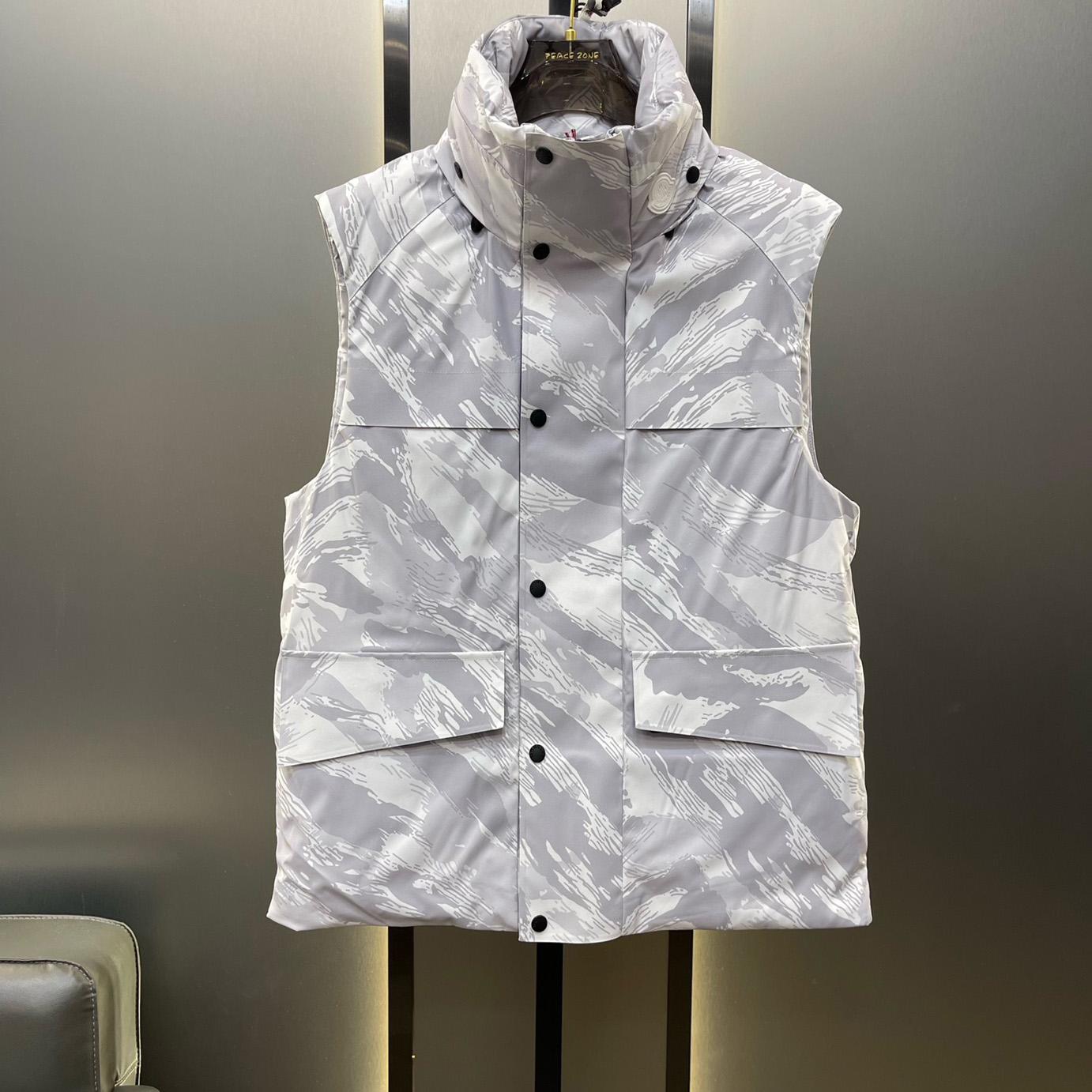 Moncler x HYKE Vanilis Padded Gilet - PerfectKickZ