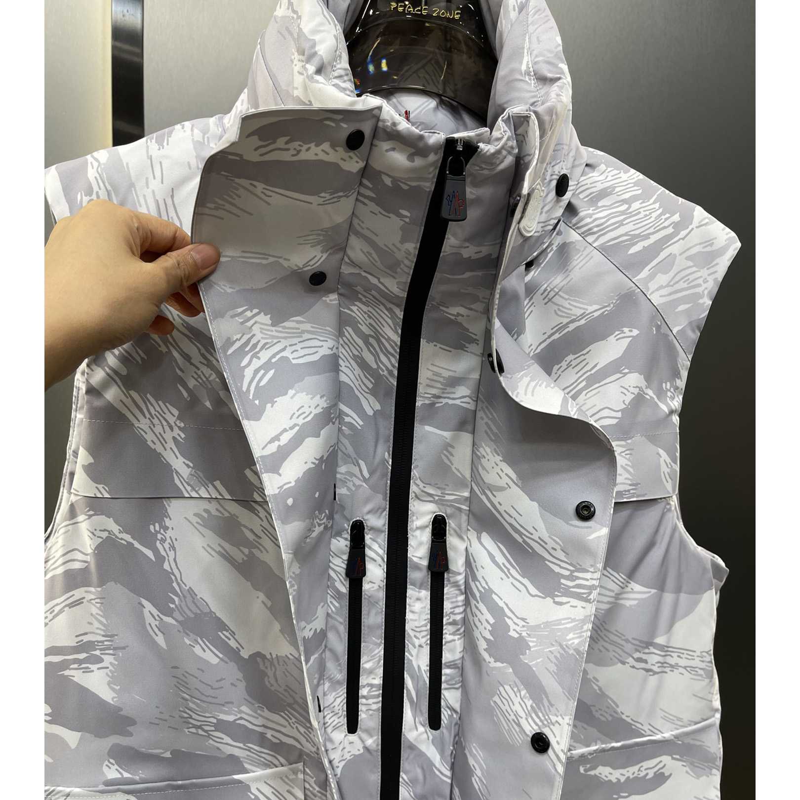Moncler x HYKE Vanilis Padded Gilet - PerfectKickZ