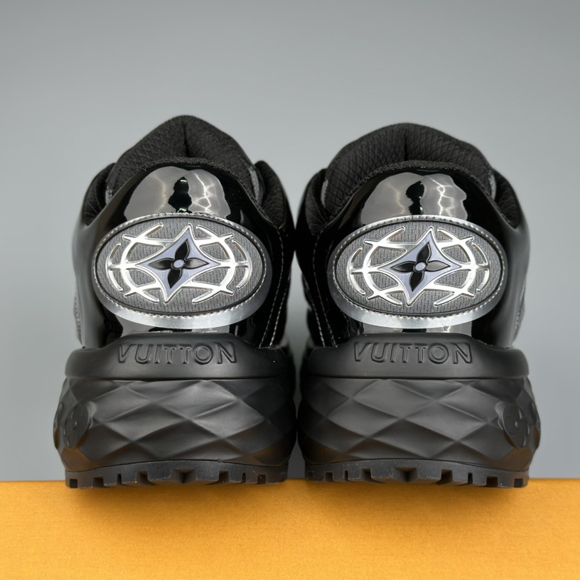 Louis Vuitton LV Discovery Lace Up  1ABZ2U - PerfectKickZ