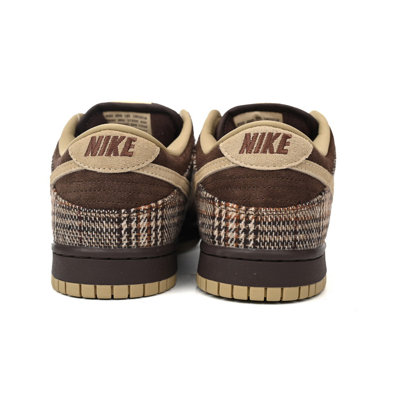 Nike SB Dunk Low Tweed Sneakers      304292-223 - PerfectKickZ