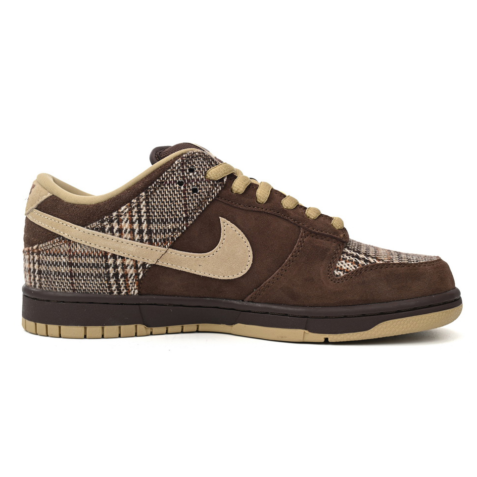Nike SB Dunk Low Tweed Sneakers      304292-223 - PerfectKickZ