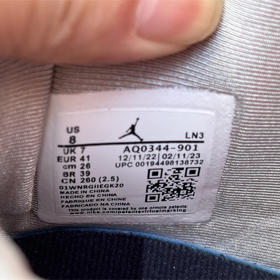 Air Jordan 4  Sneakers    AQ0344-901 - PerfectKickZ