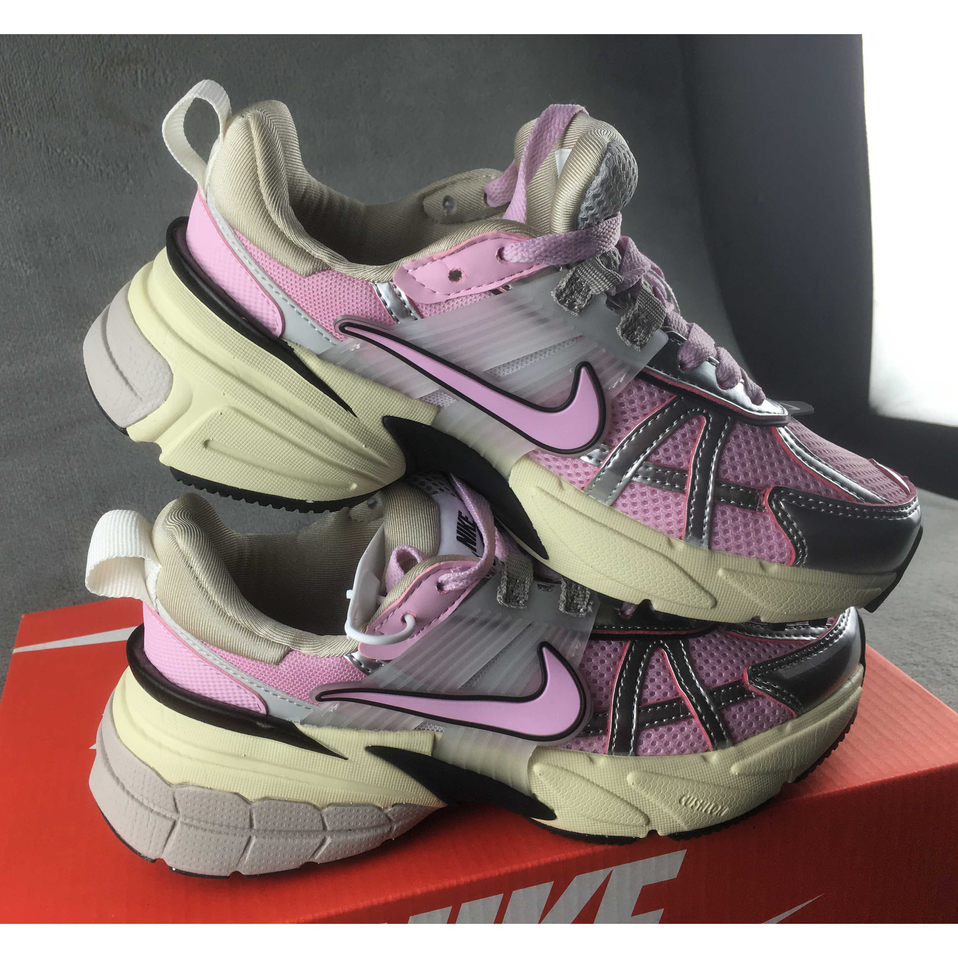Nike V2K Runtekk Sneaker          fd0736-005  - PerfectKickZ