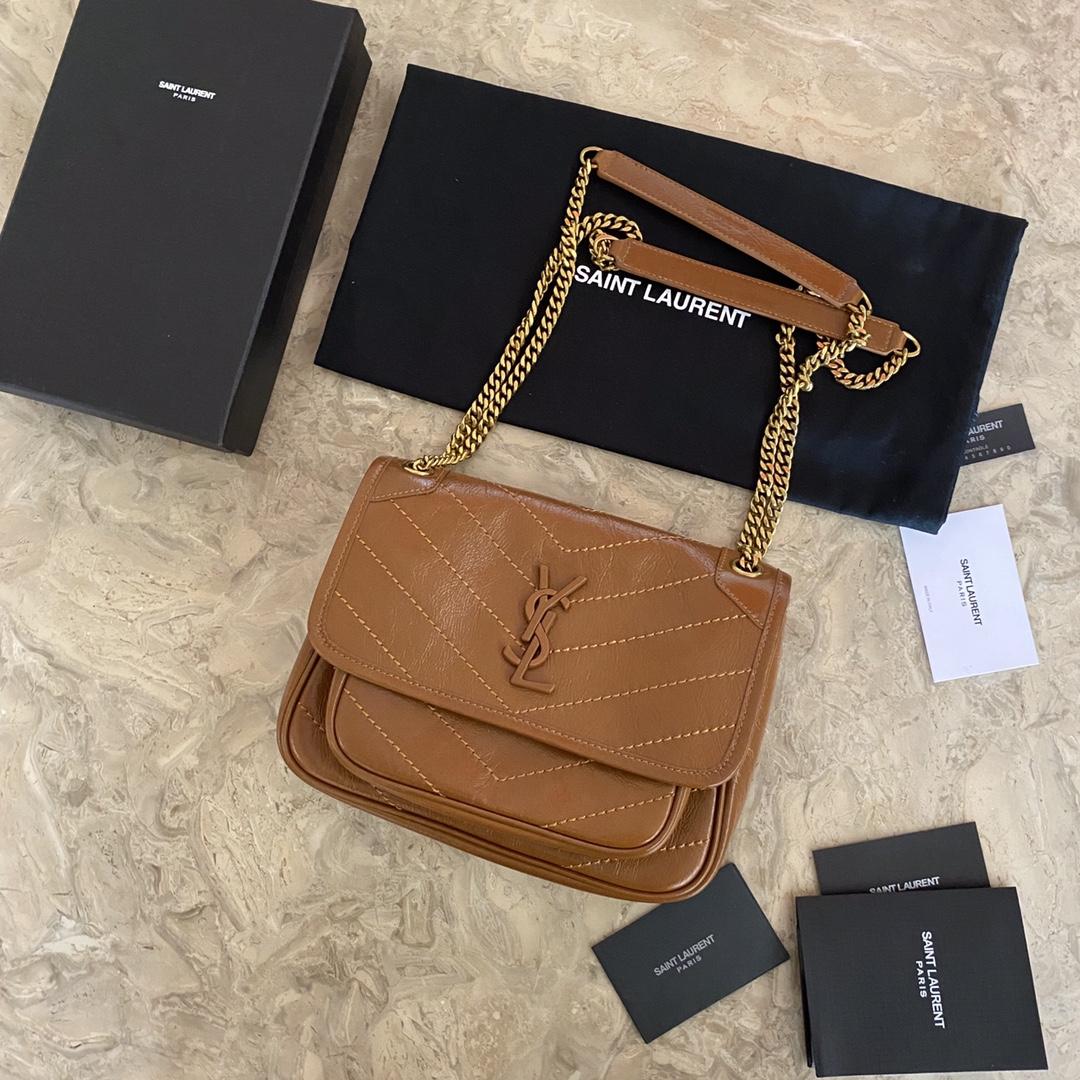 Saint Laurent Niki Medium In Vintage Leather (22×16×12cm) - 