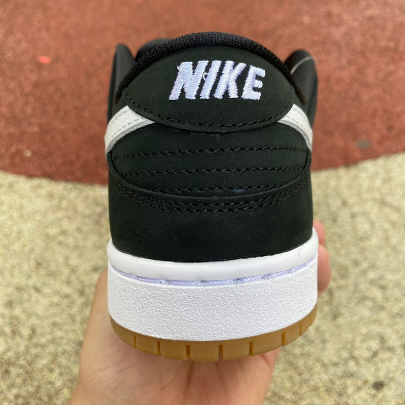 Nike Dunk SB Low Sneaker      CD2563-001 - PerfectKickZ