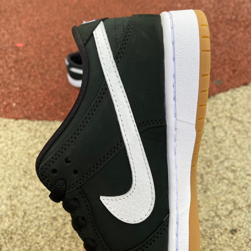 Nike Dunk SB Low Sneaker      CD2563-001 - PerfectKickZ