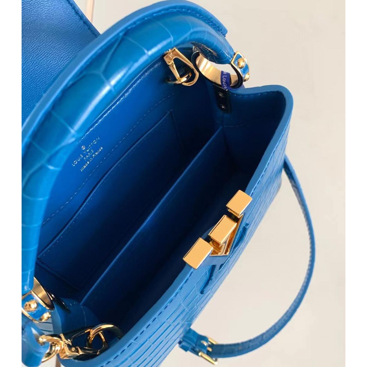 Louis Vuitton Capucines BB (21-14-8cm) - PerfectKickZ
