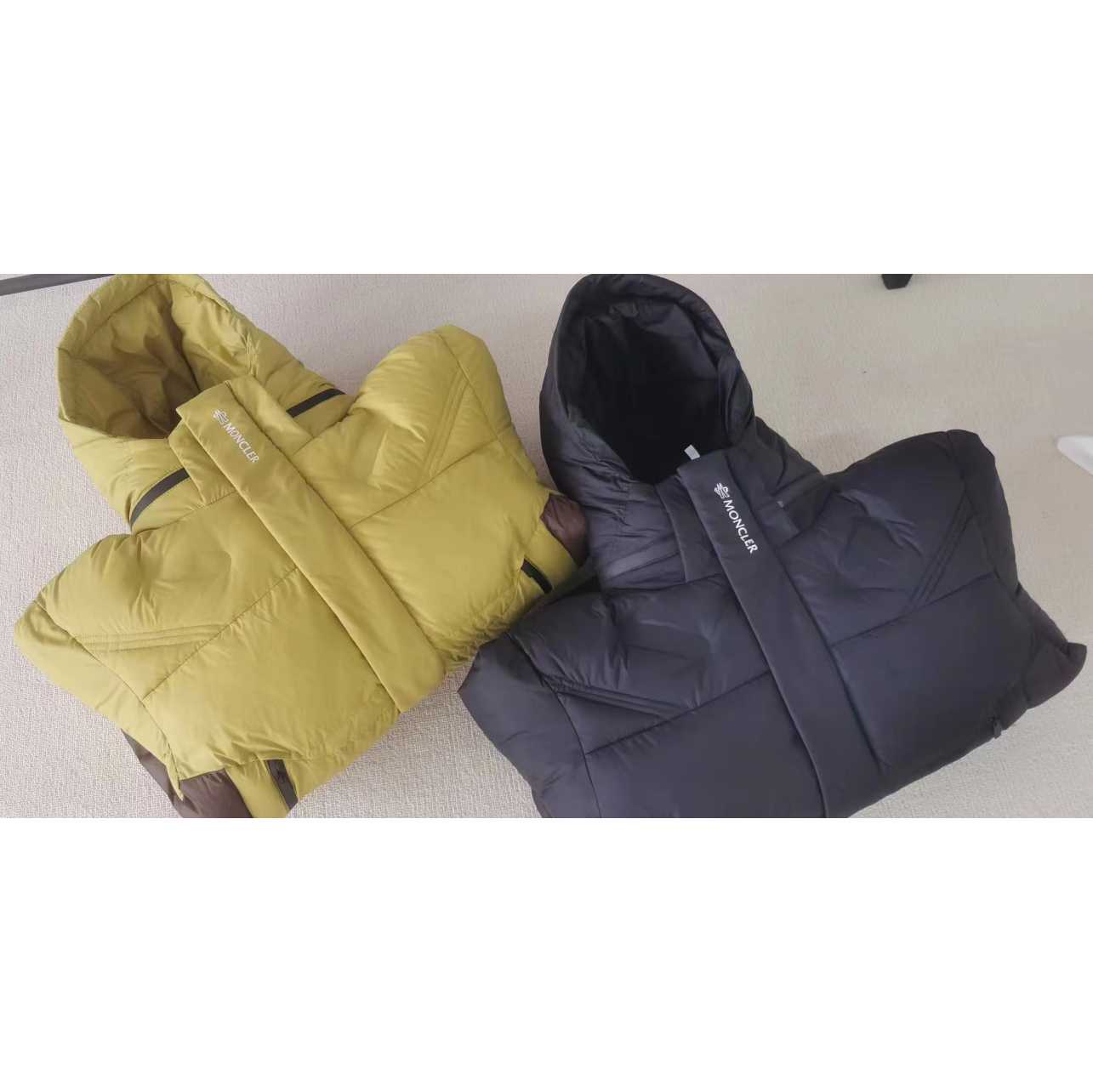 Moncler Jarama Short Down Jacket  - 