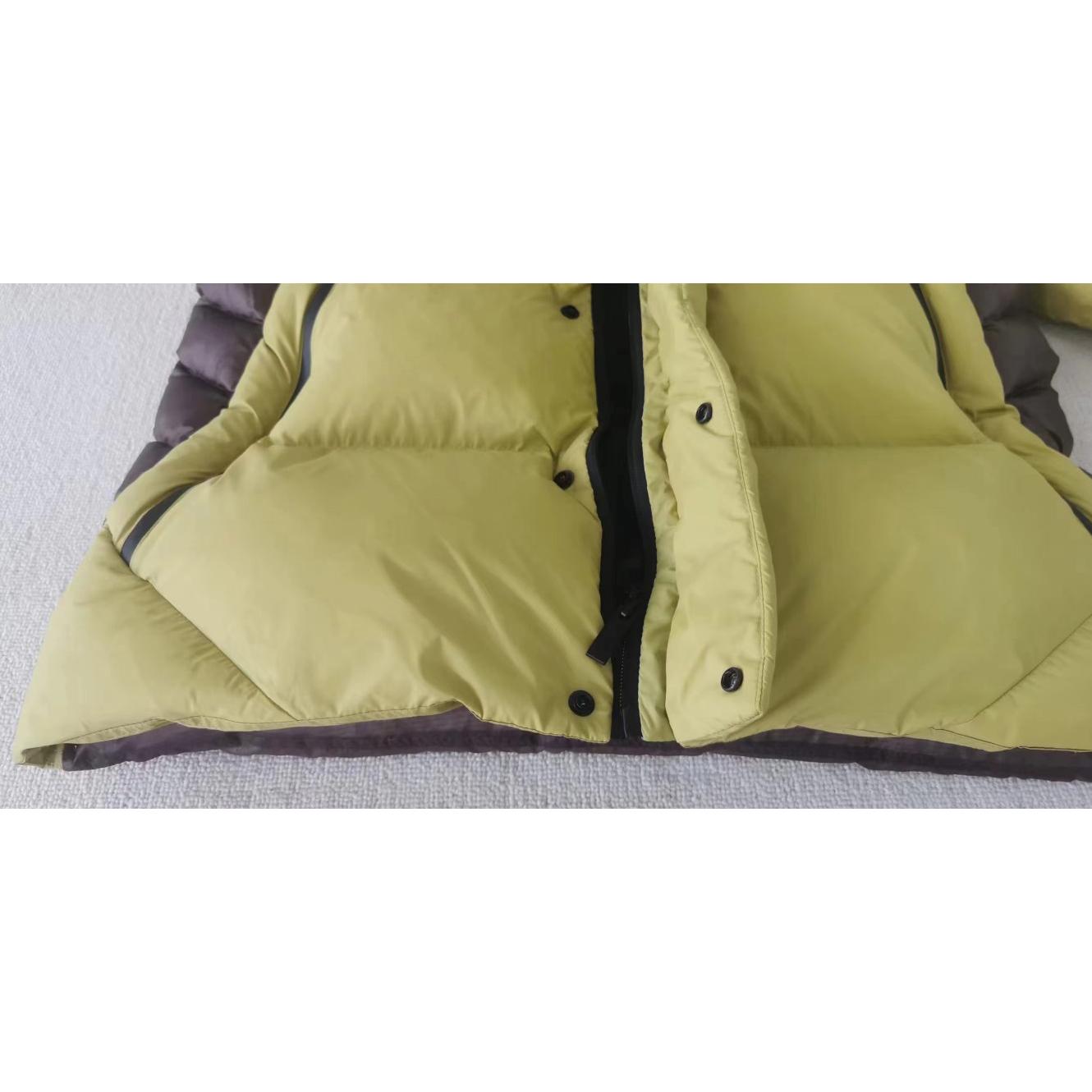 Moncler Jarama Short Down Jacket  - 