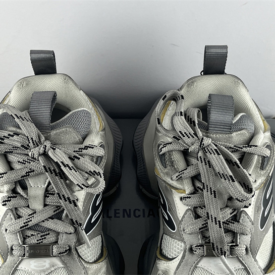 Balenciaga 3B Sports Icon  Sneaker - PerfectKickZ