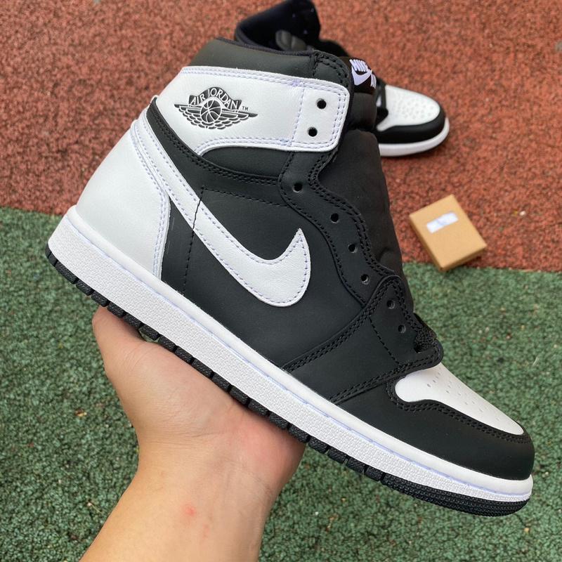  AirJordan 1 AJ 1 High OG “Reverse Panda” Sneaker     dz5485-010 - PerfectKickZ