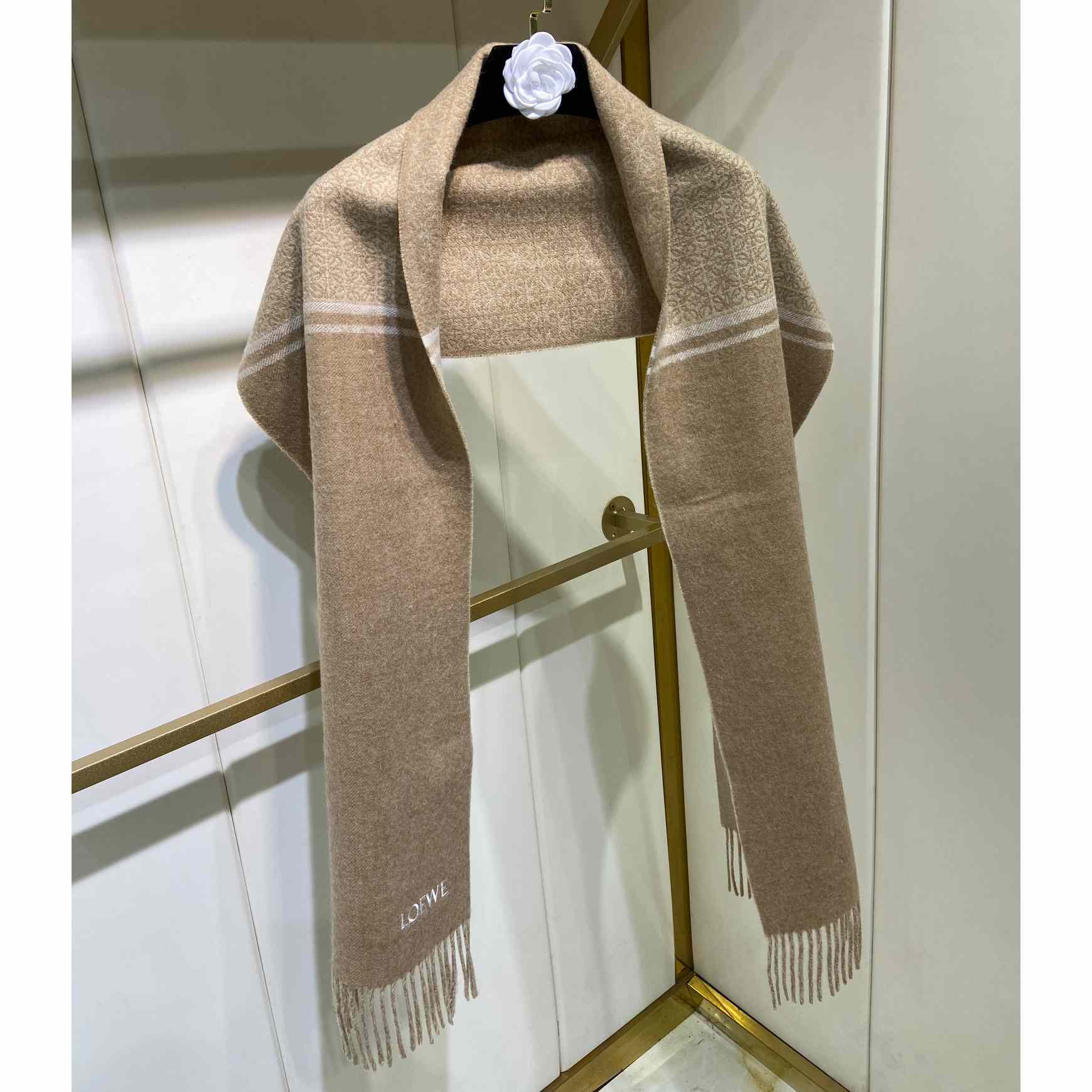 Loewe Scarf In Wool And Cashmere - PerfectKickZ