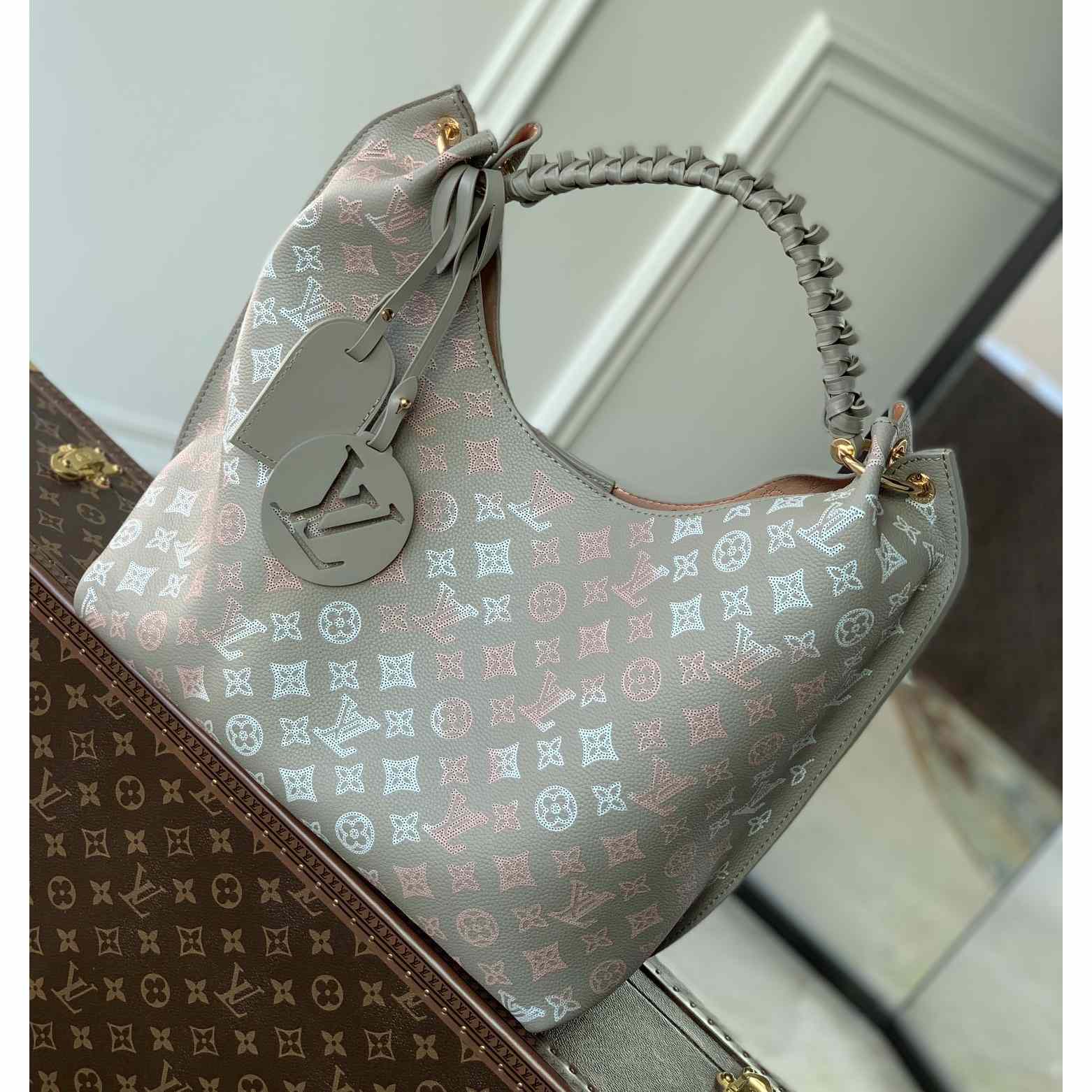Louis Vuitton Carmel (35×40×17cm)  M23396 - PerfectKickZ