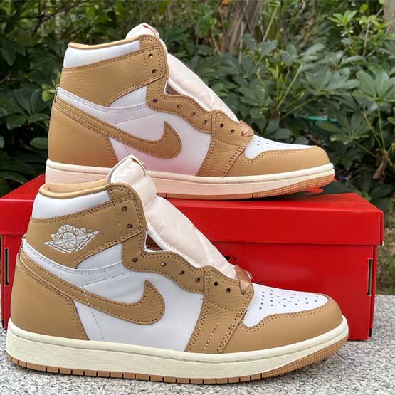 Air Jordan 1 High OG WMNS “Praline” Sneaker   FN6622-201 - PerfectKickZ