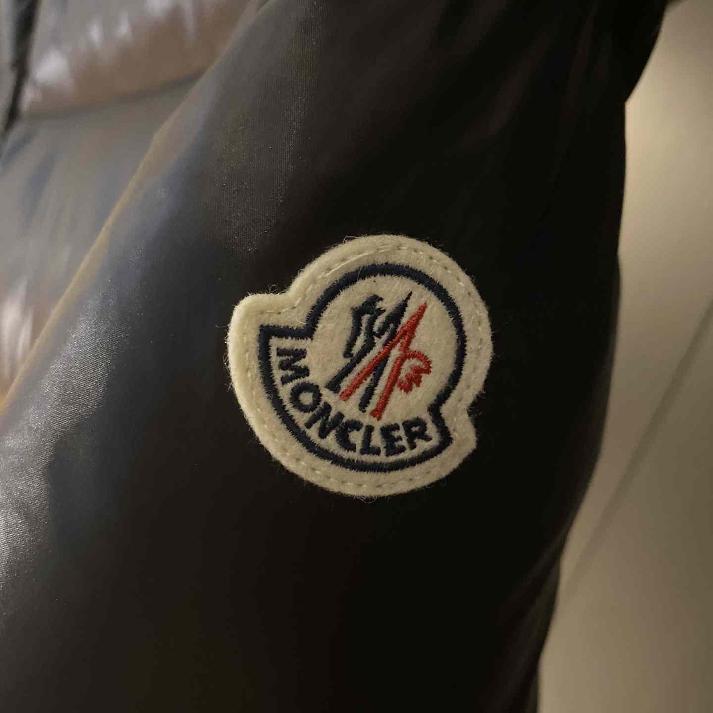 Moncler Huppe Short Down Jacket - PerfectKickZ