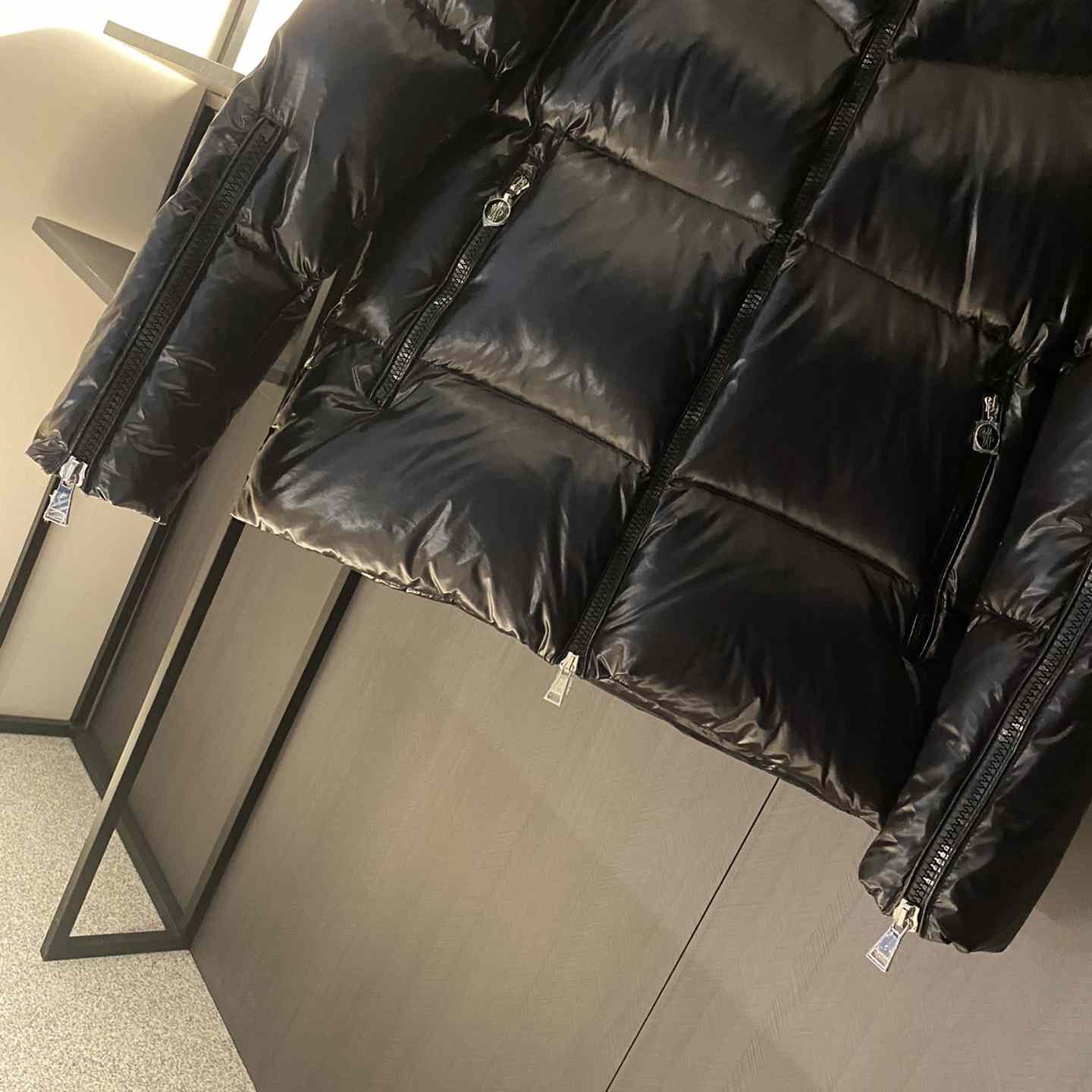Moncler Huppe Short Down Jacket - PerfectKickZ