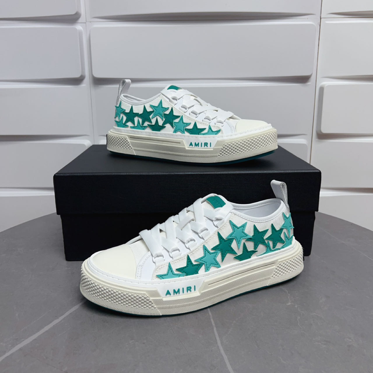 Amiri Stars Court Low Sneakers - PerfectKickZ