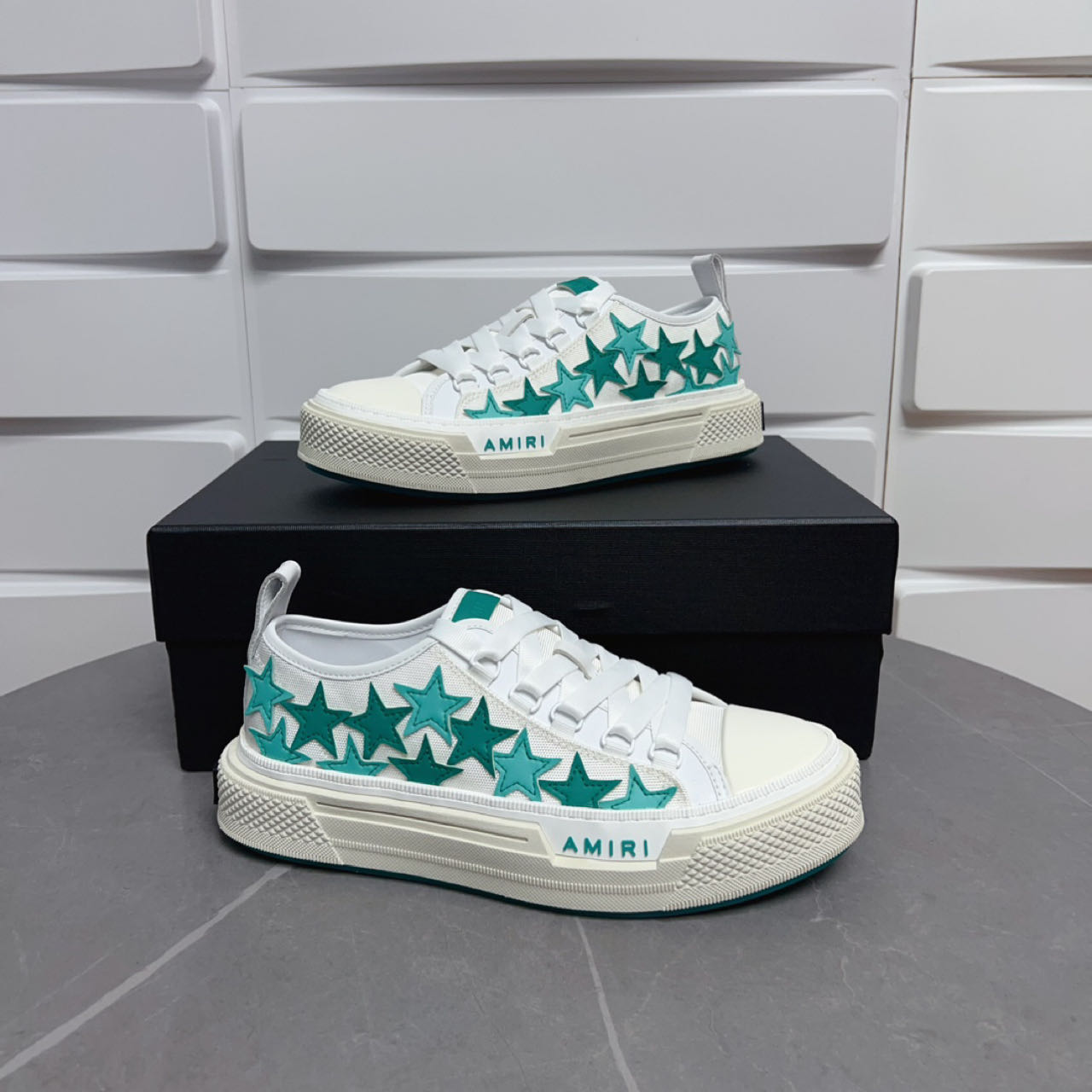 Amiri Stars Court Low Sneakers - PerfectKickZ