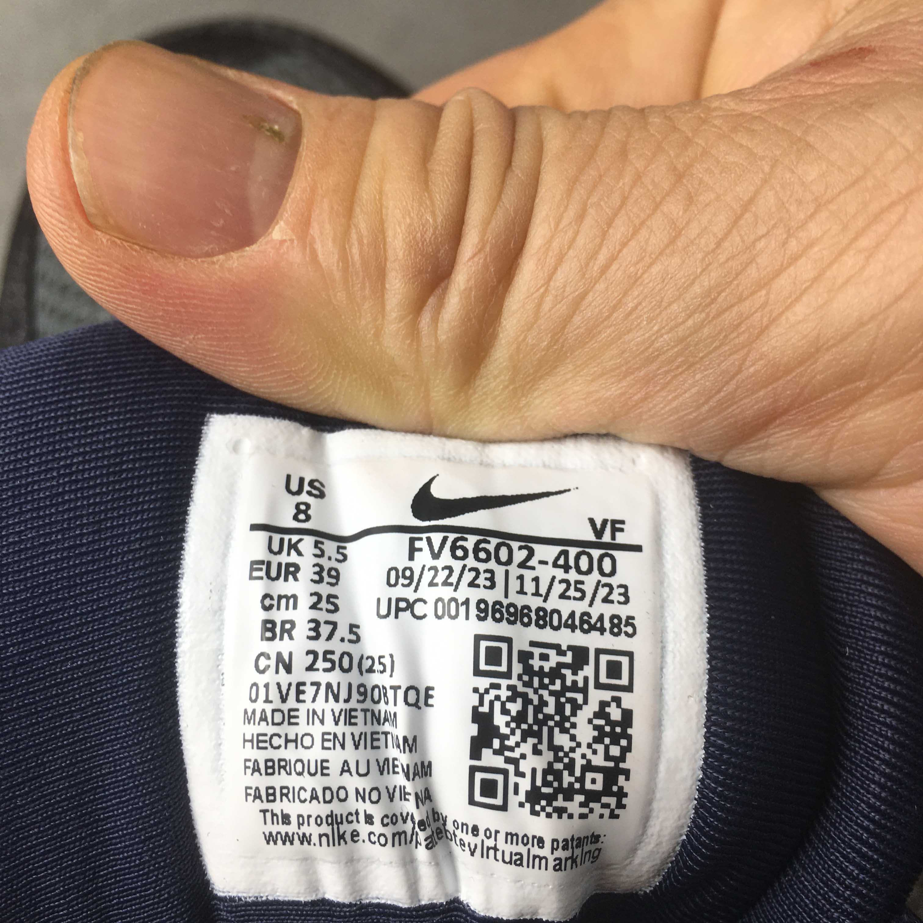 Nike V2K Runtekk  Sneaker            fd0736-400 - PerfectKickZ