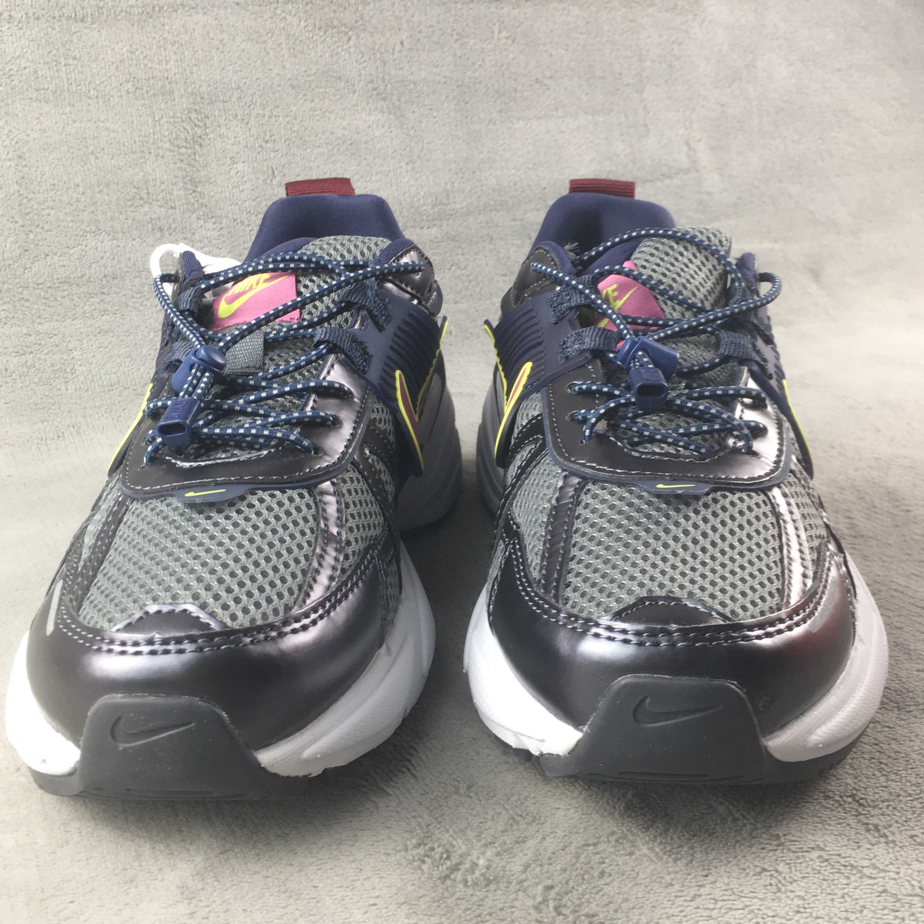 Nike V2K Runtekk  Sneaker            fd0736-400 - PerfectKickZ