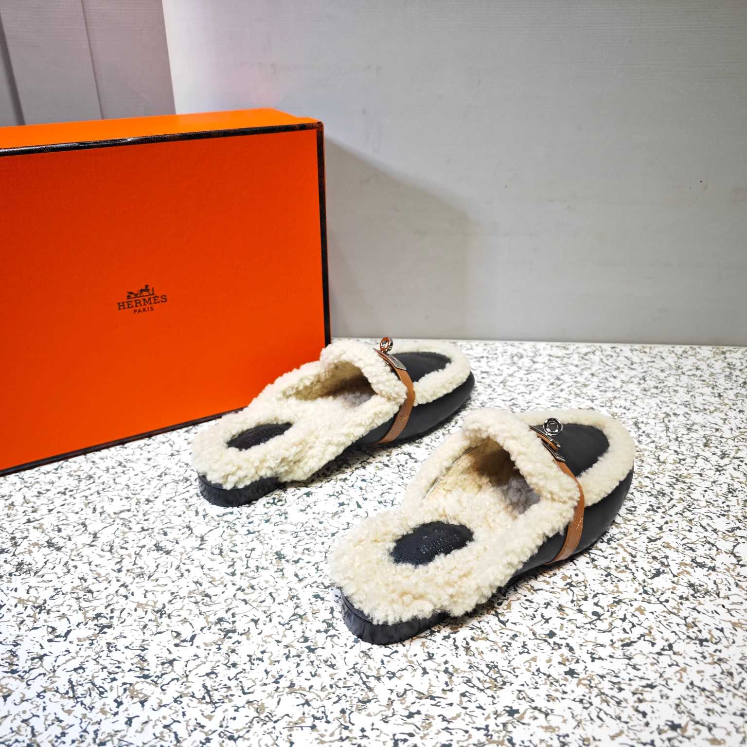 Hermes Oz Mule - PerfectKickZ