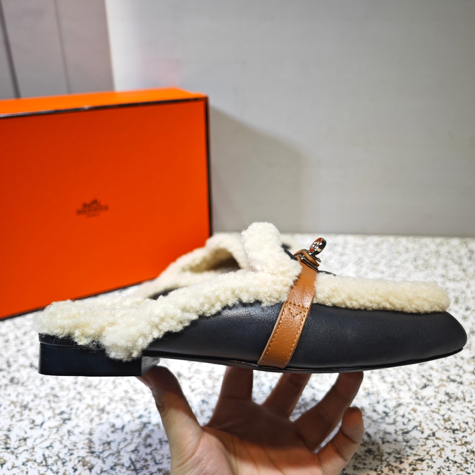 Hermes Oz Mule - PerfectKickZ