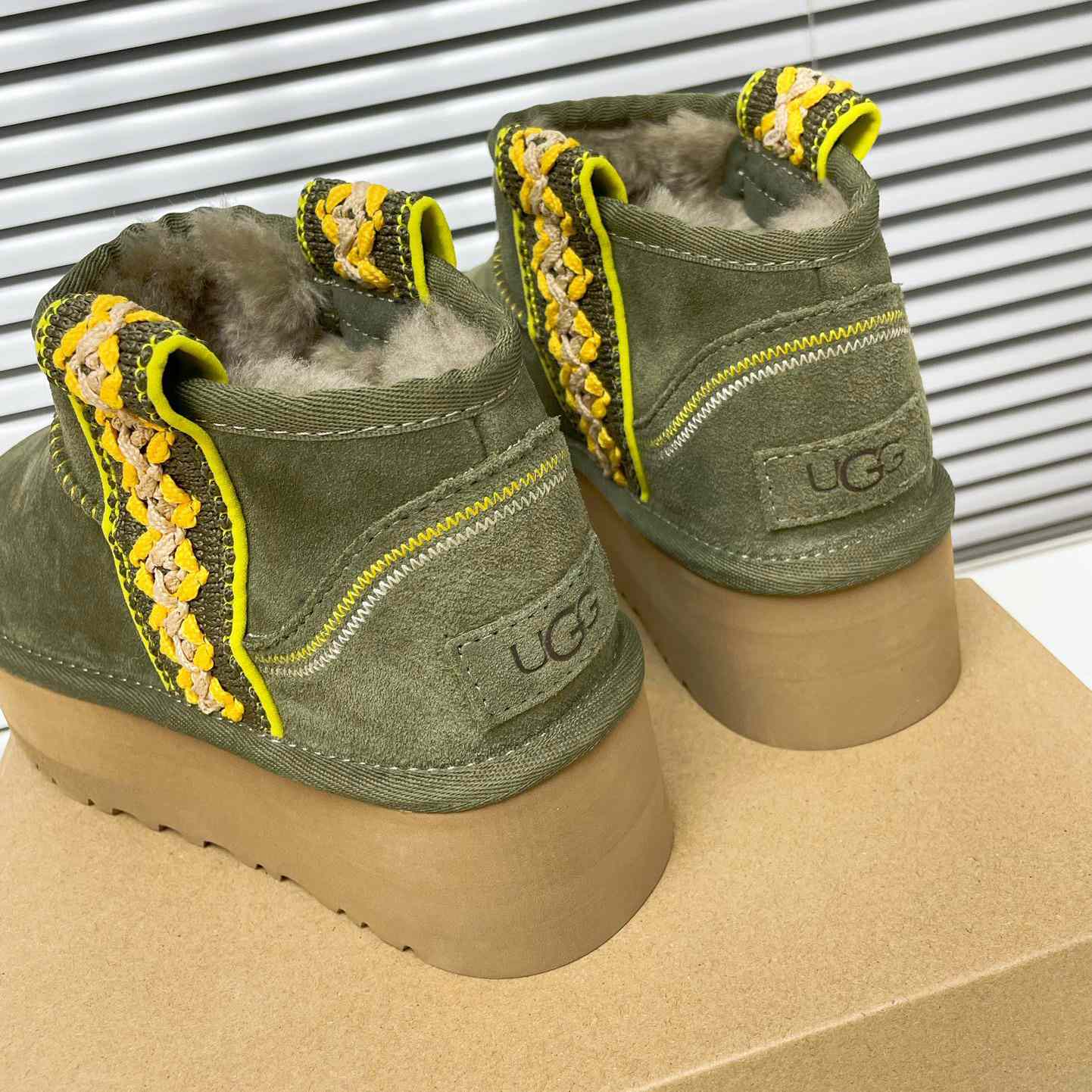 Ugg Classic Ultra Mini Braid Platform - PerfectKickZ