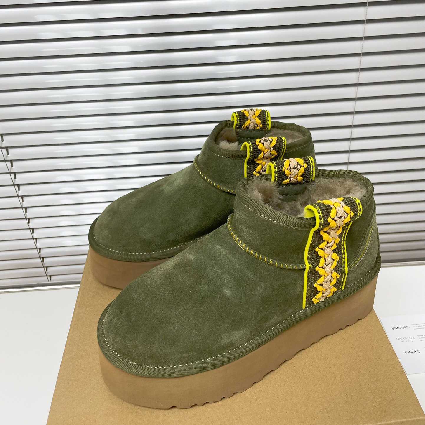 Ugg Classic Ultra Mini Braid Platform - PerfectKickZ