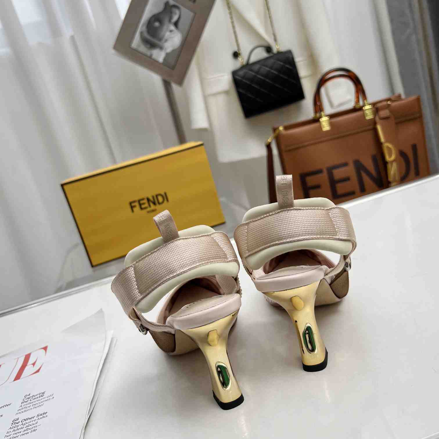 Fendi Colibrì Pink Mesh Medium-heeled Slingbacks - PerfectKickZ