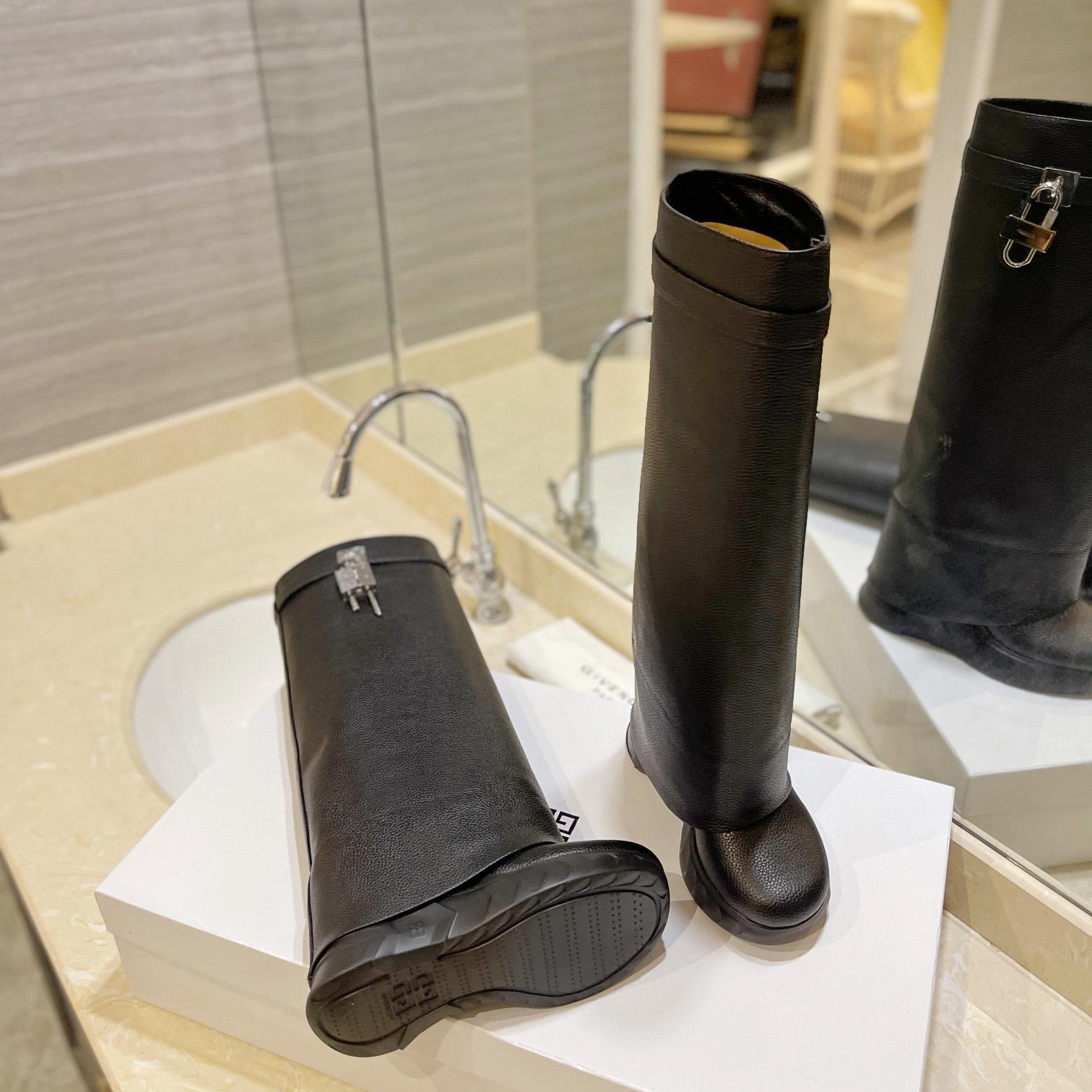 Givenchy Shark Lock Biker Boots In Grained Leather - PerfectKickZ