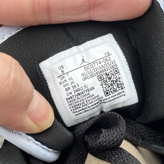 Air Jordan 1 Low Sneaker   DC0774-062 - PerfectKickZ