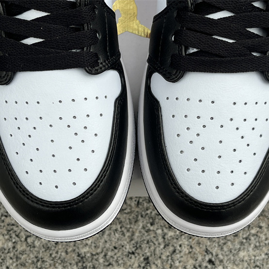 Air Jordan 1 Low Sneaker   DC0774-062 - PerfectKickZ