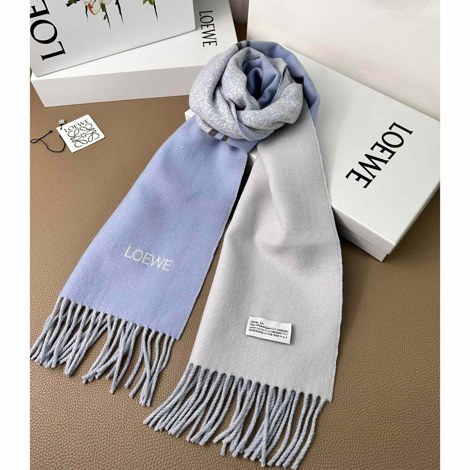 Loewe Scarf In Wool And Cashmere - PerfectKickZ