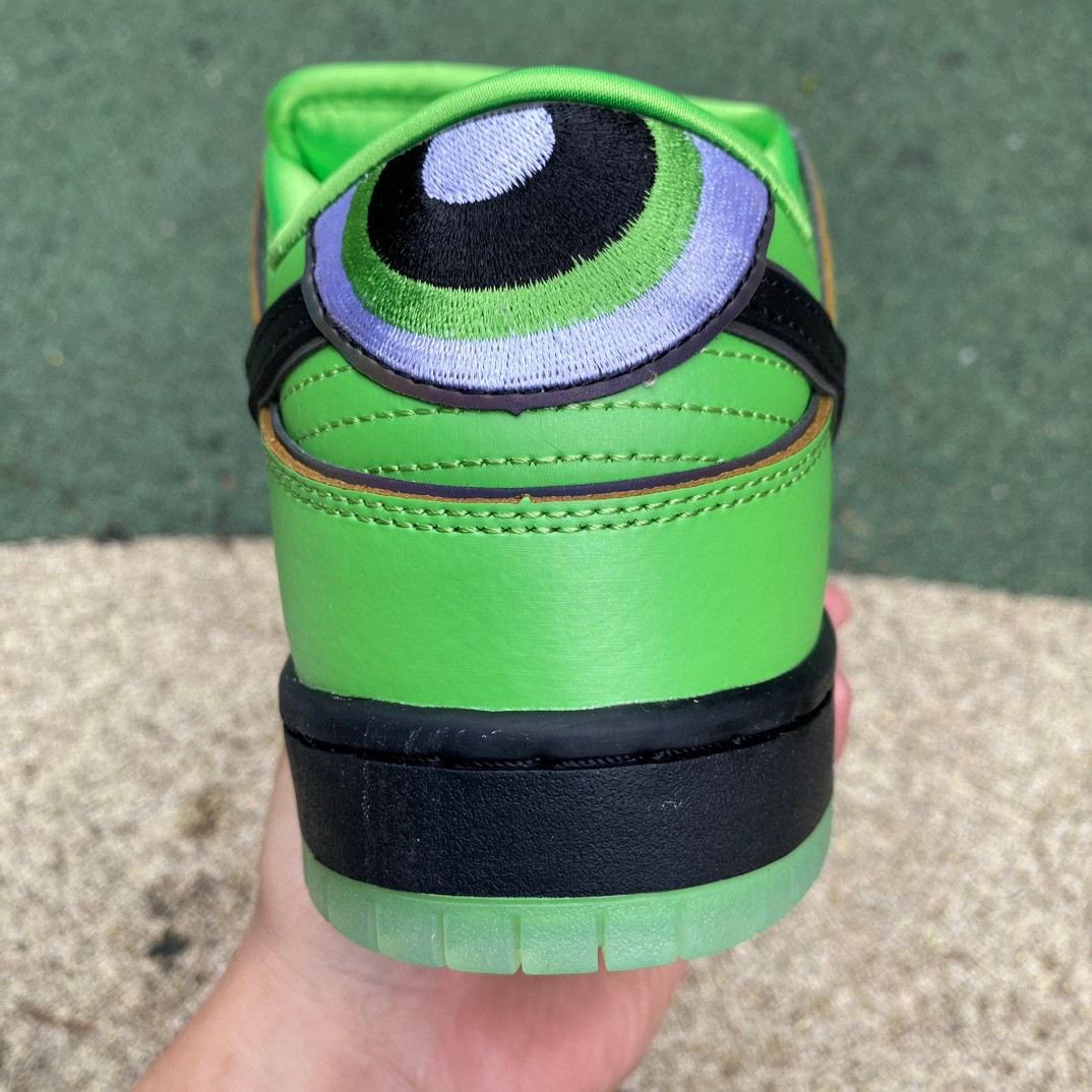 The Powerpuff Girls x Nike SB Dunk Low “Buttercup”Sneaker    FZ8319 300 - PerfectKickZ