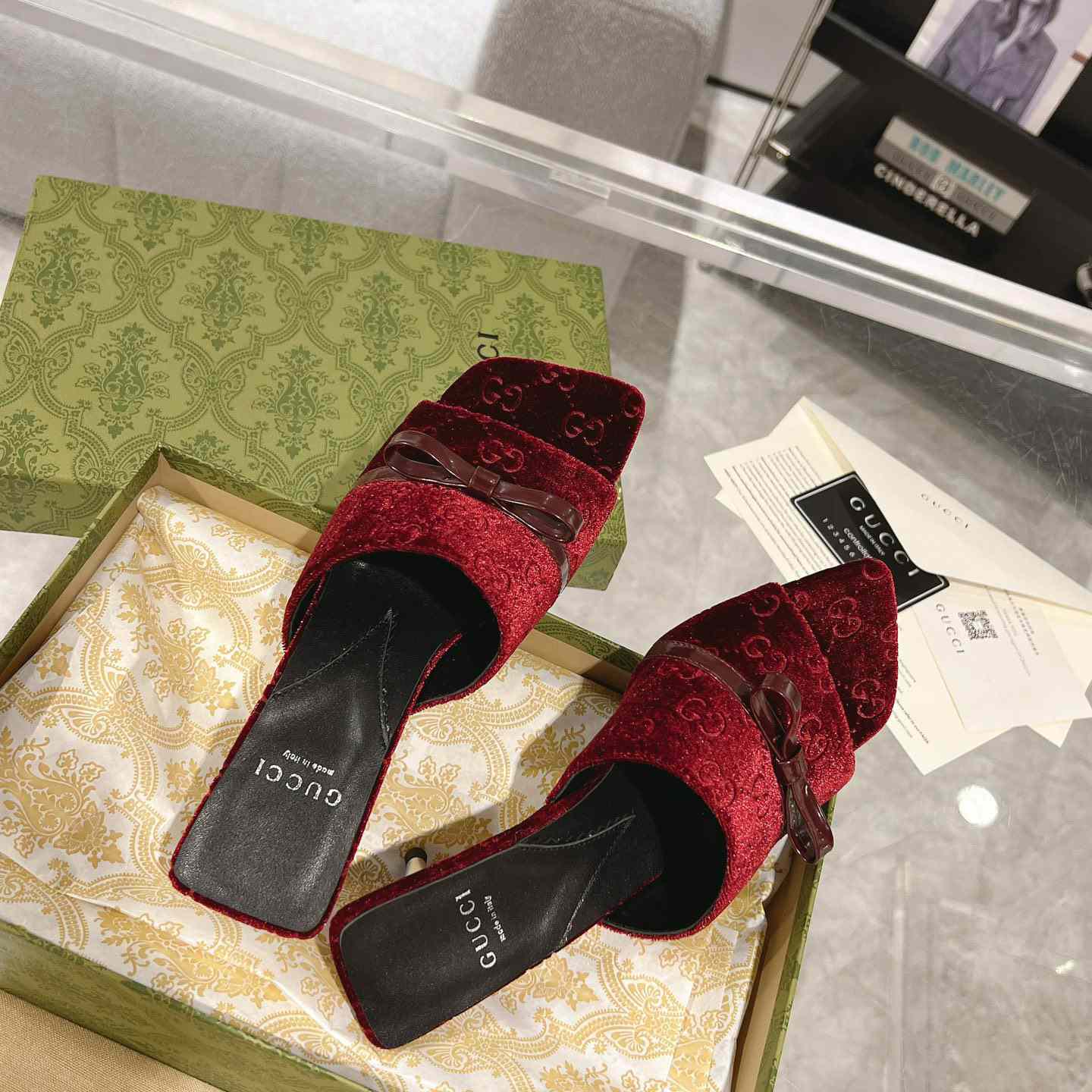 Gucci GG Slide Sandal - PerfectKickZ