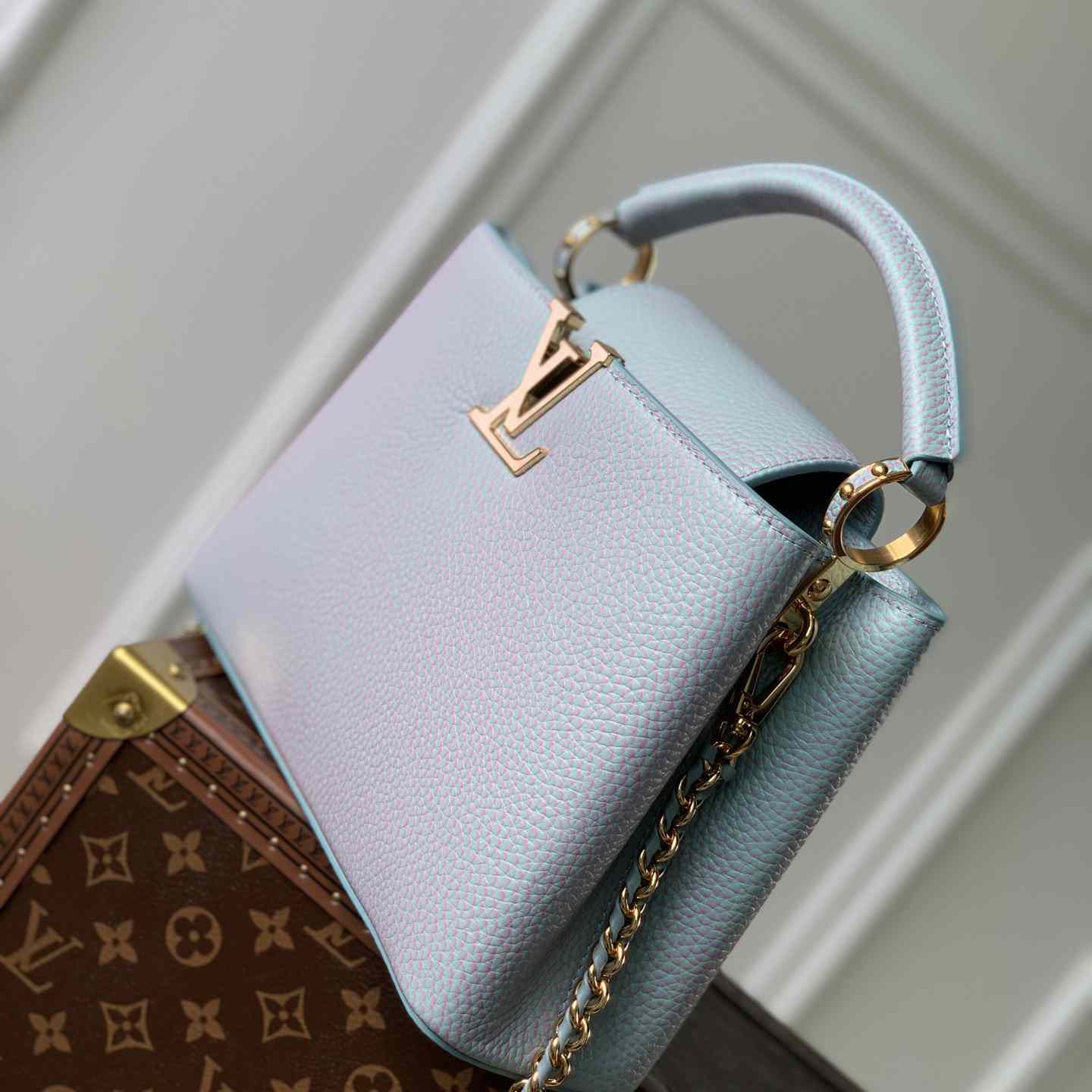 Louis Vuitton Capucines BB (27×18×9cm) - PerfectKickZ