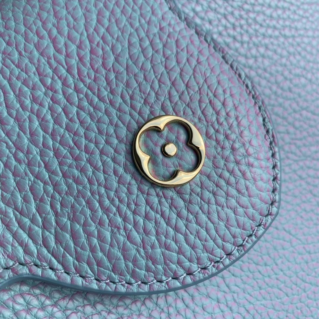 Louis Vuitton Capucines BB (27×18×9cm) - PerfectKickZ