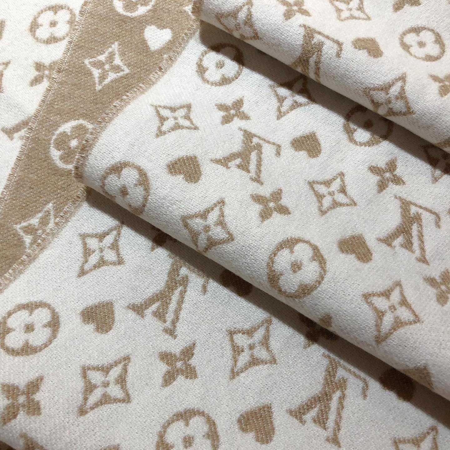 Louis Vuitton LV Scarf - PerfectKickZ