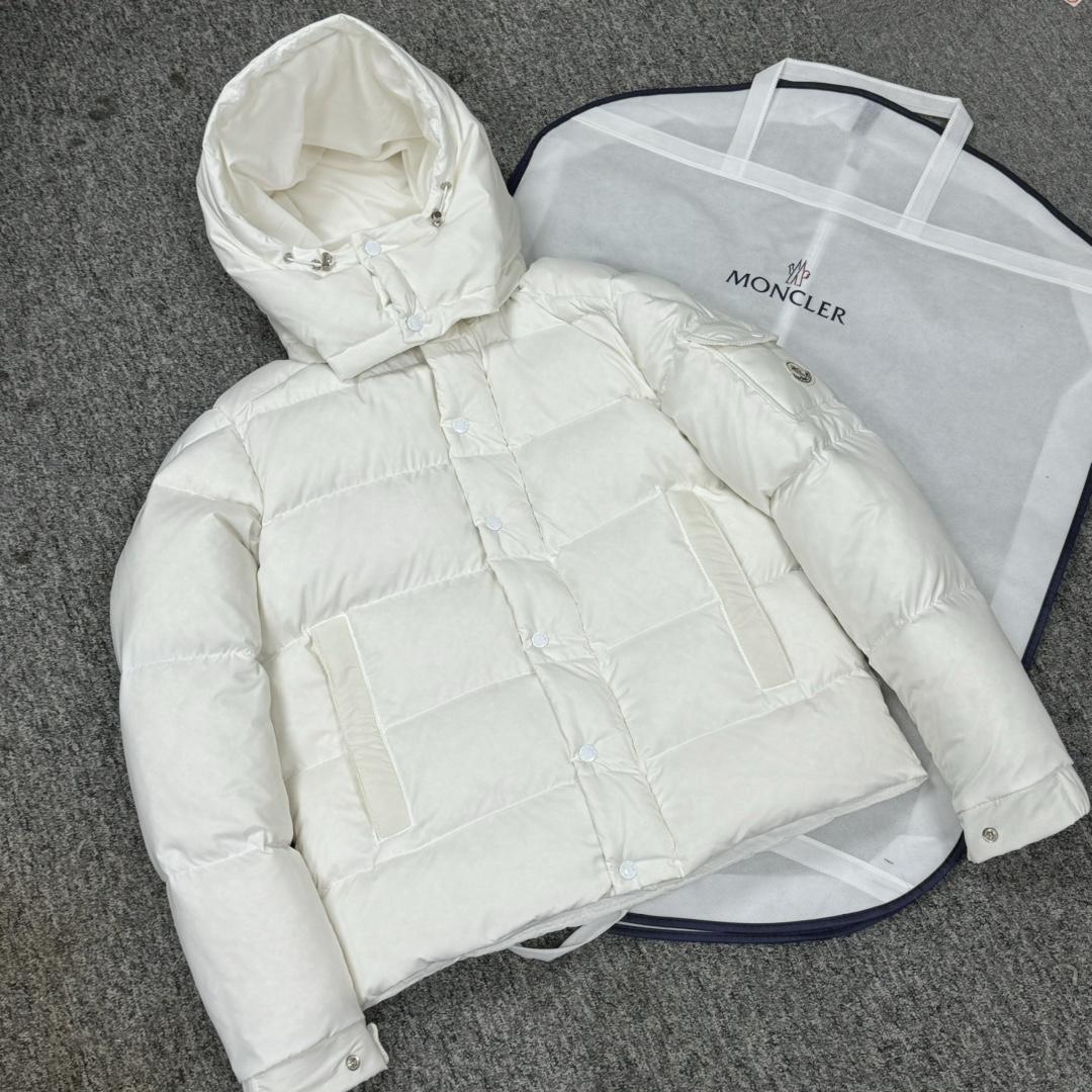 Moncler Vezere Short Down Jacket - PerfectKickZ