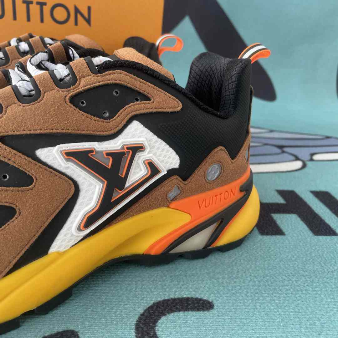 Louis Vuitton Runner Tatic Sneaker(Upon UK Size) - 
