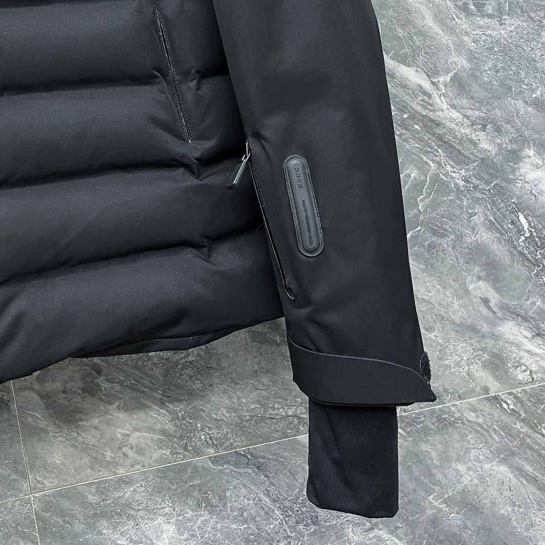 Moncler Short Down Jacket - PerfectKickZ