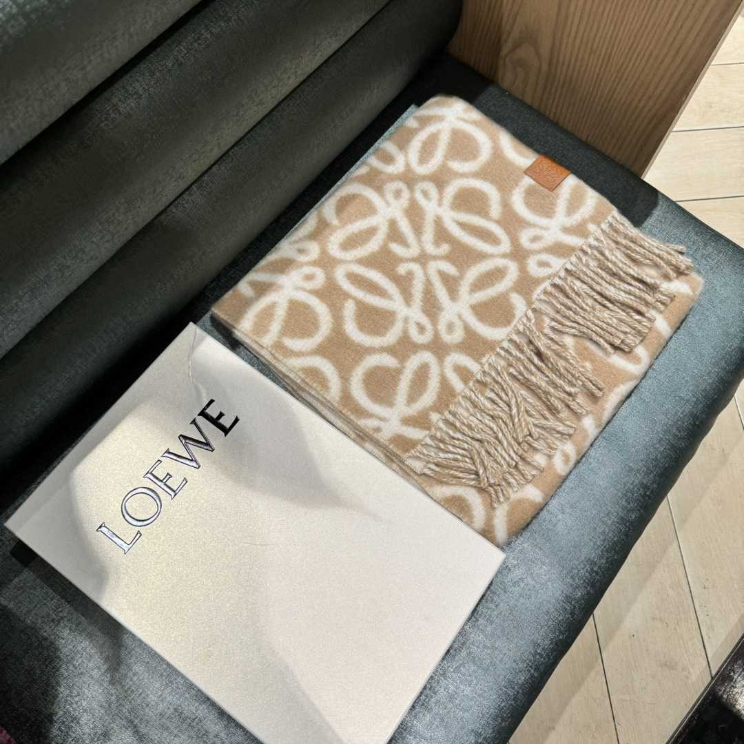 Loewe Anagram Scarf In Alpaca And Wool - PerfectKickZ