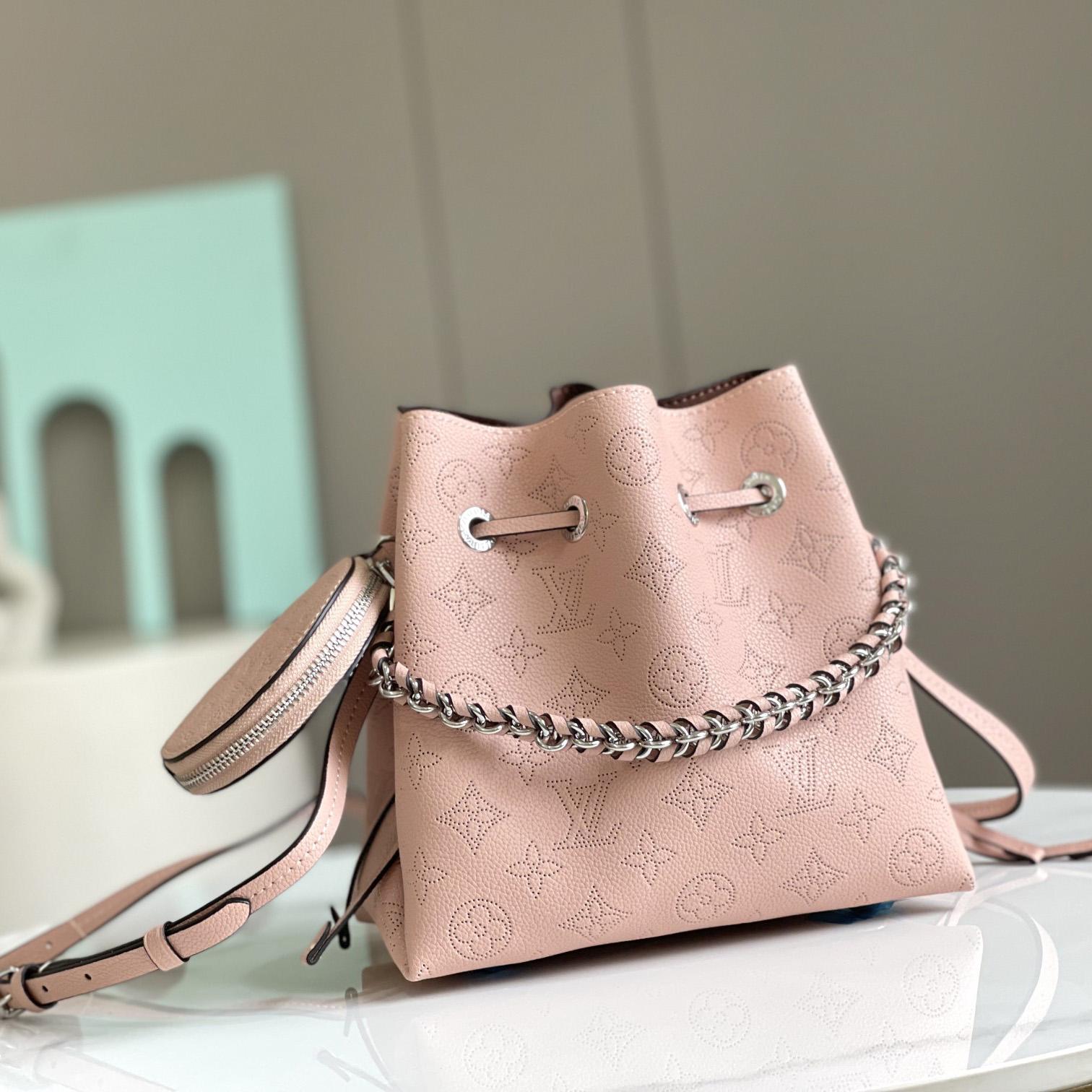 Louis Vuitton Bella (19×22×14cm)  M23195 - PerfectKickZ