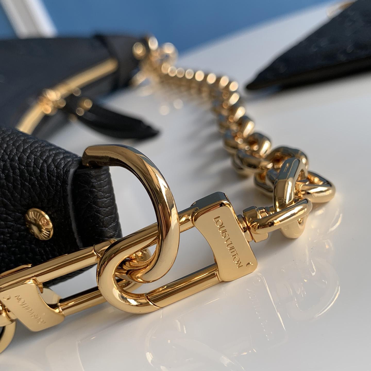Louis Vuitton Loop Hobo          M46725 - PerfectKickZ