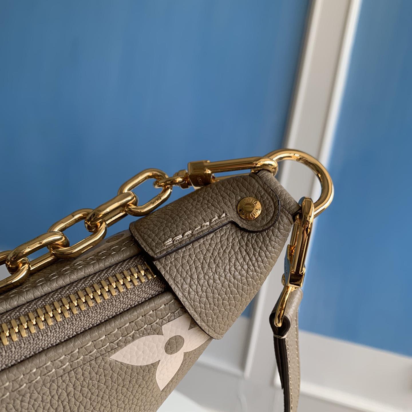 Louis Vuitton Loop Hobo          M46738 - PerfectKickZ