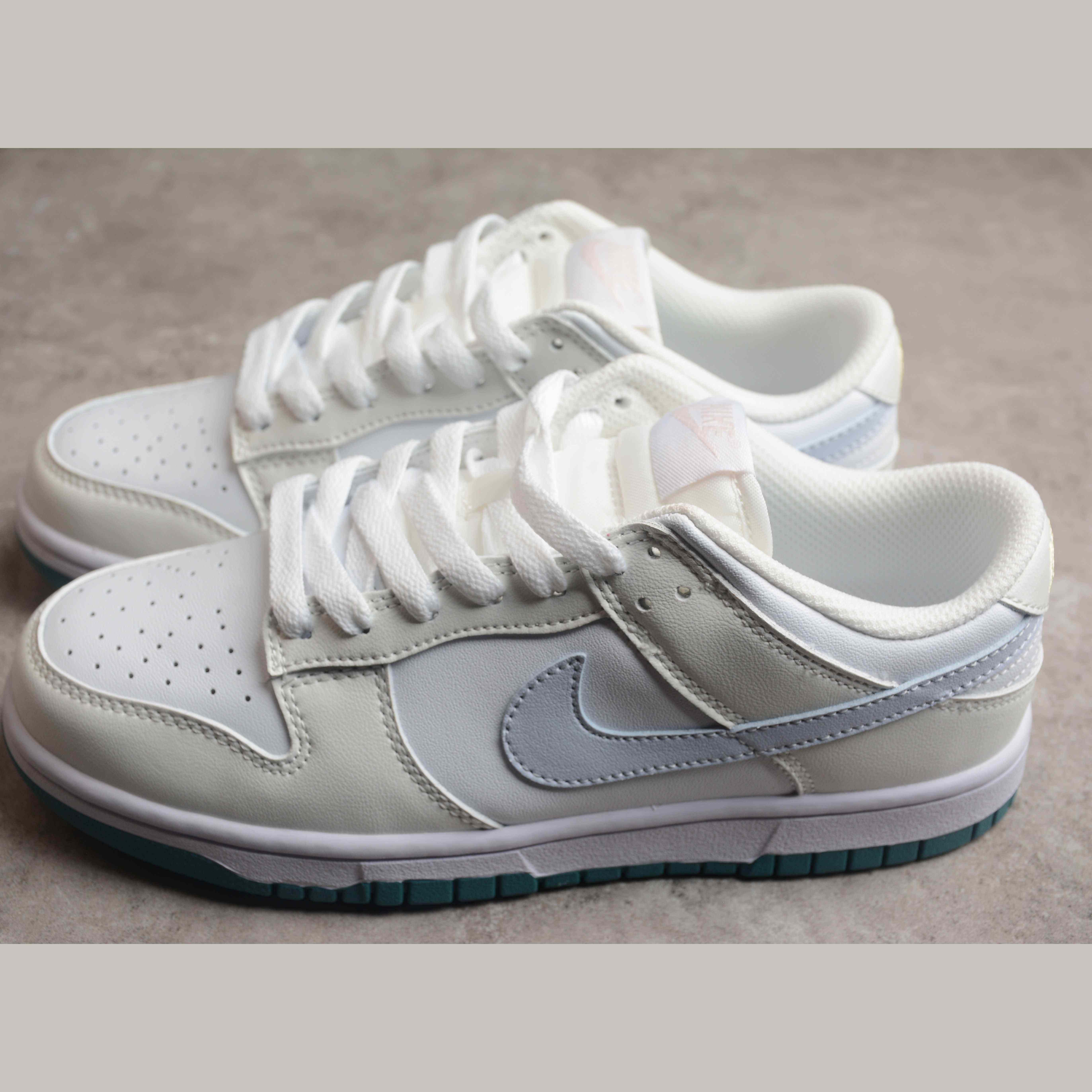 Nike Dunk Low Sneaker     FD9911-10113 - PerfectKickZ