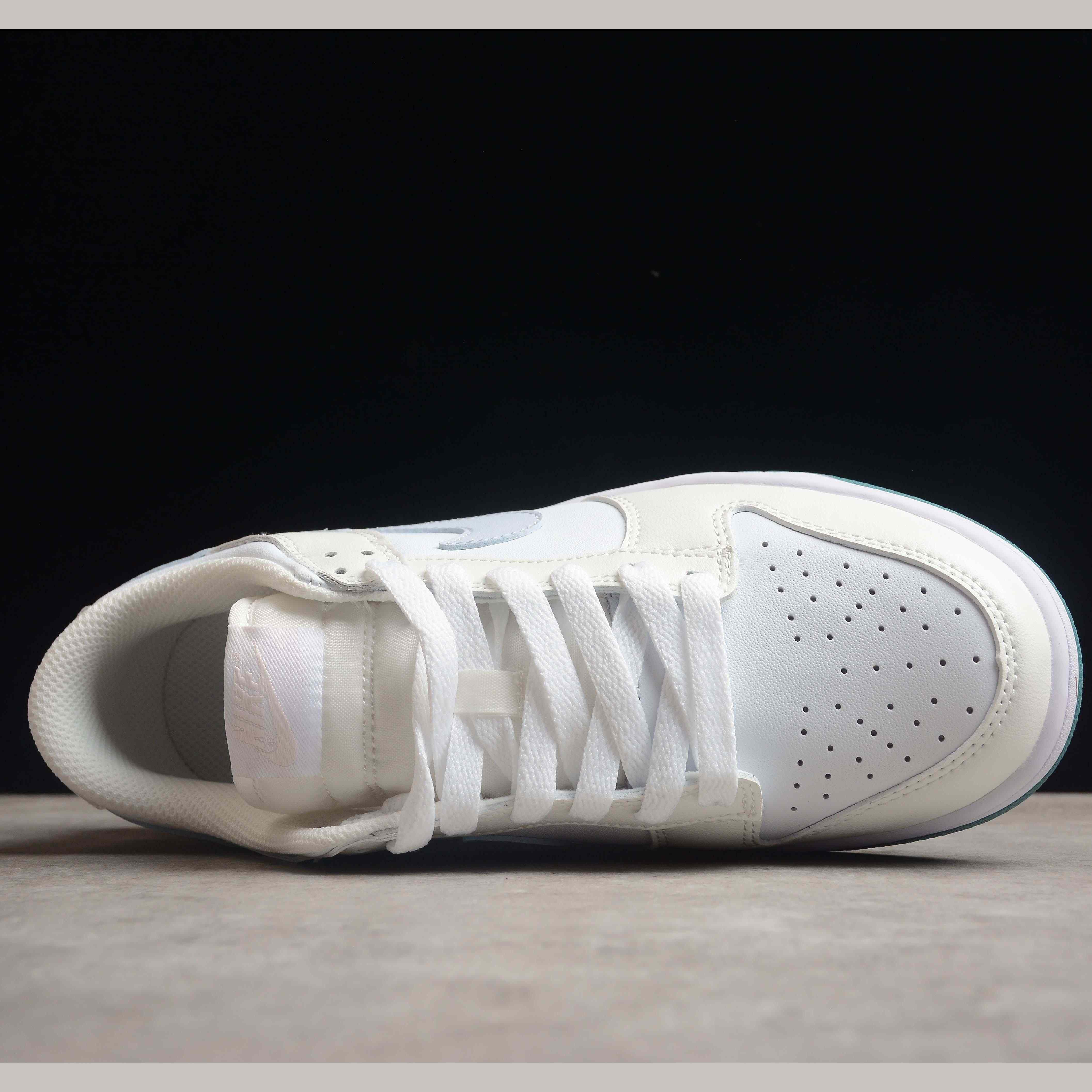 Nike Dunk Low Sneaker     FD9911-10113 - PerfectKickZ