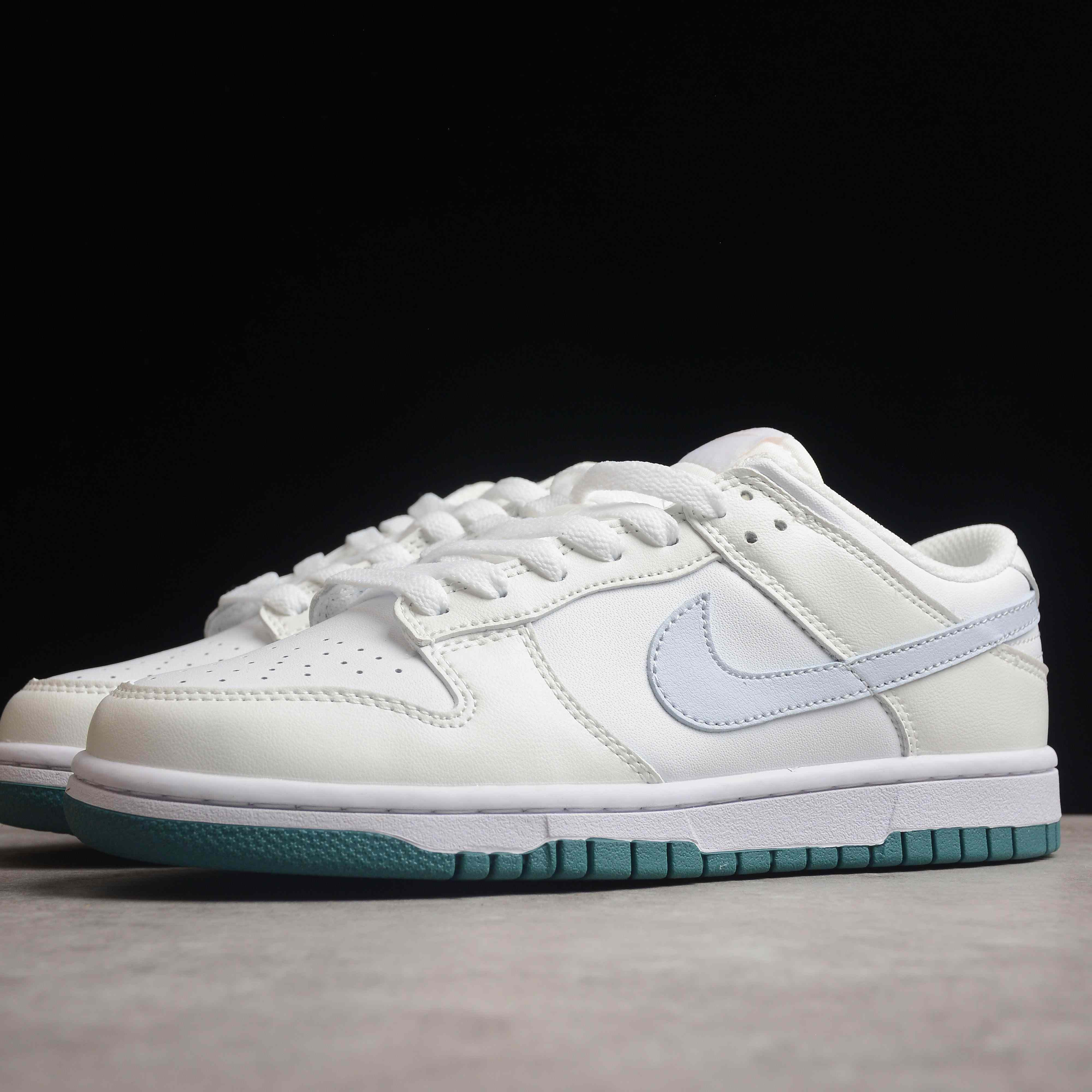 Nike Dunk Low Sneaker     FD9911-10113 - PerfectKickZ