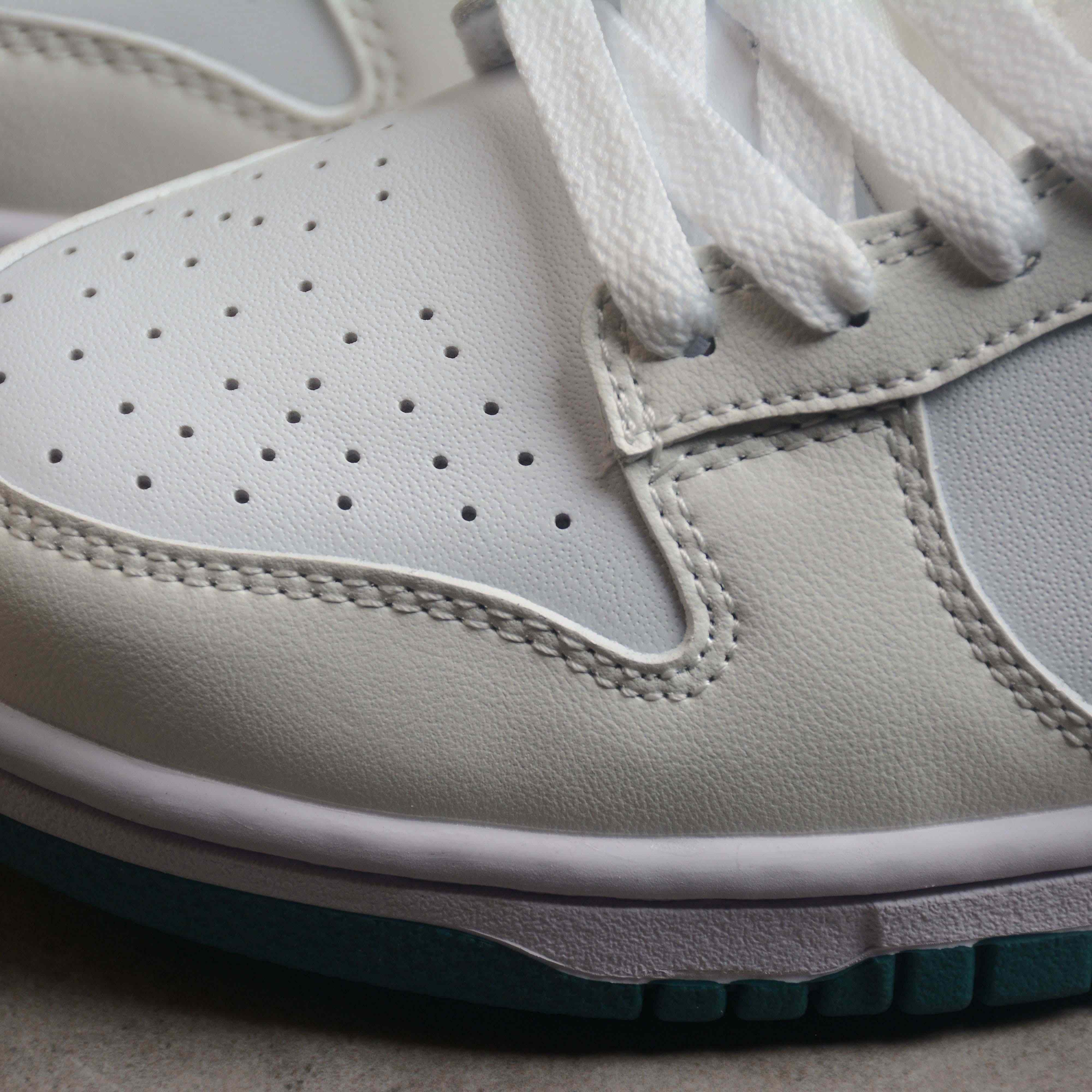Nike Dunk Low Sneaker     FD9911-10113 - PerfectKickZ